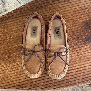 Ugg Slippers - Kids size 1